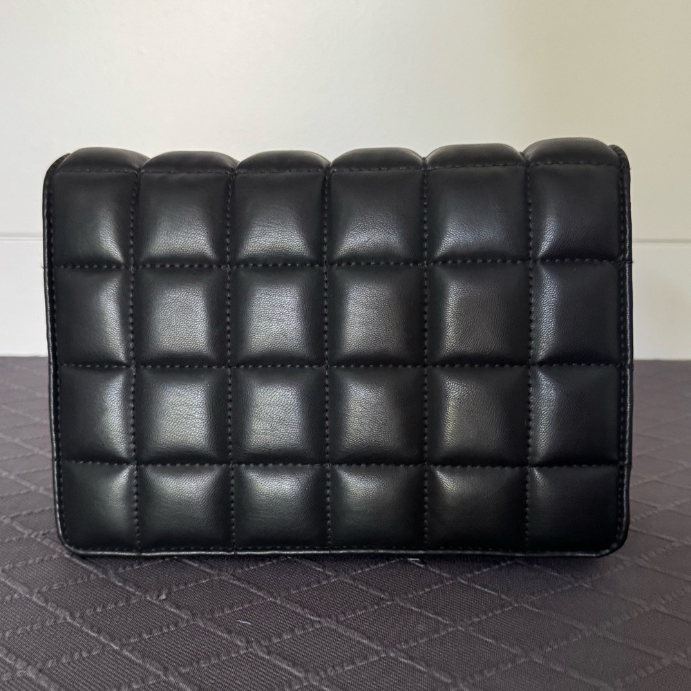Zara Black Quilted Leather Women's Crossbody Bag